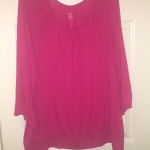 Lightweight pink top